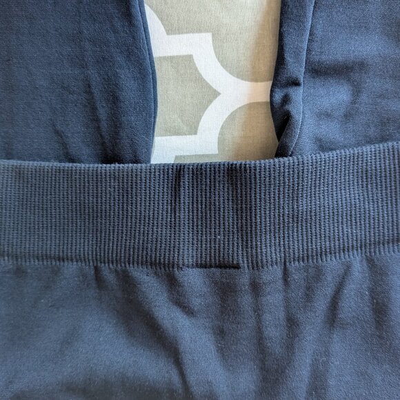 Linda Michel Fleece Lined Leggings - Picture 5 of 10